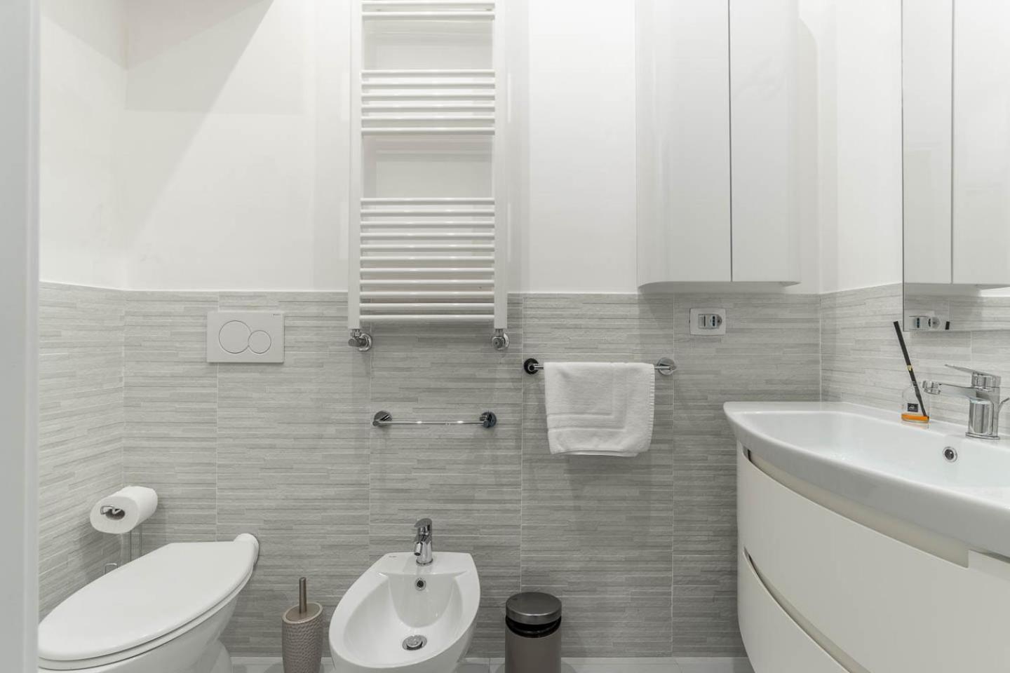 Dimora Manzoni - Bari Center Apartment Exterior photo