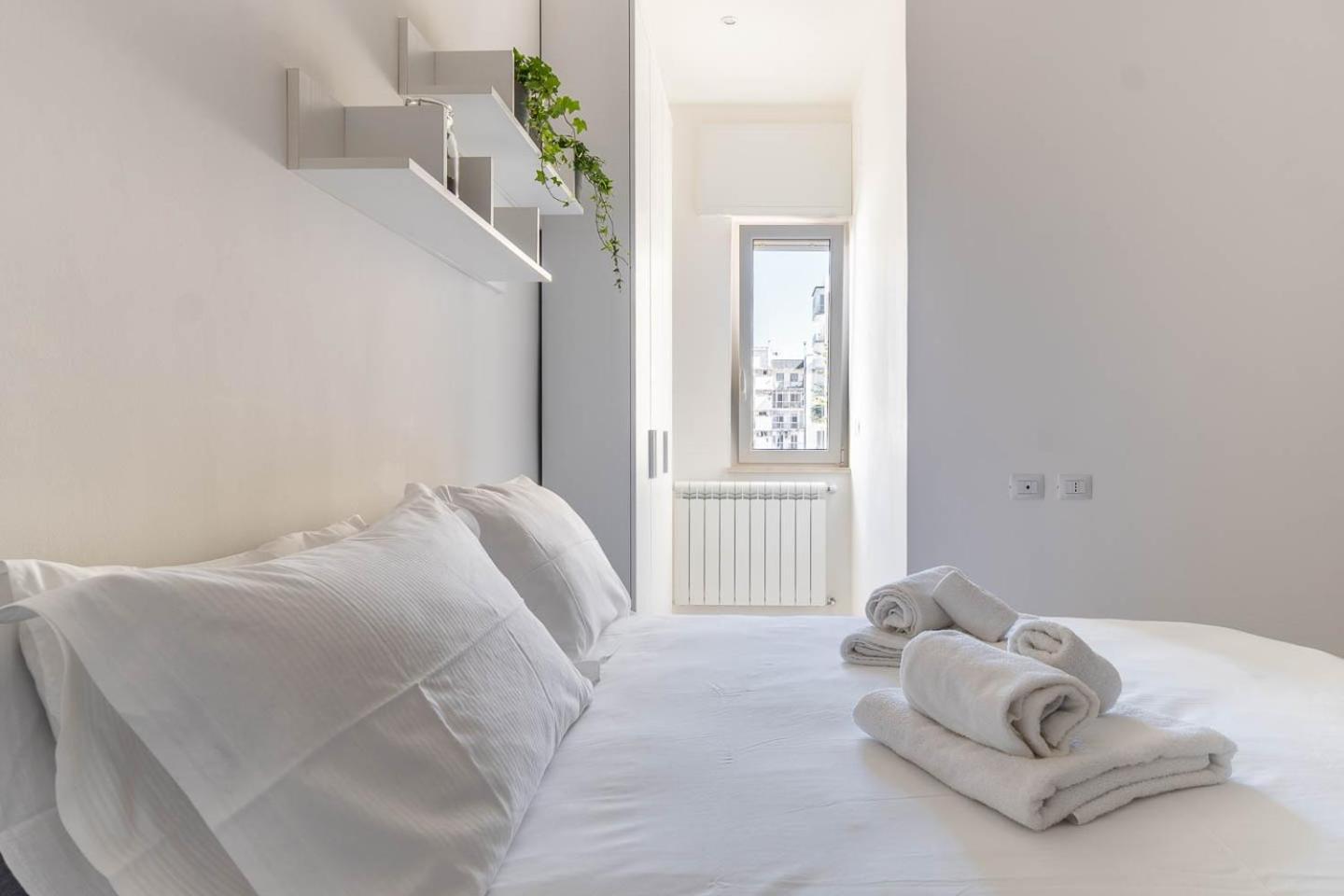 Dimora Manzoni - Bari Center Apartment Exterior photo
